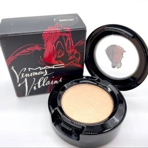MAC Disney Venomous Villains Sweetjoy Eyeshadow NIB